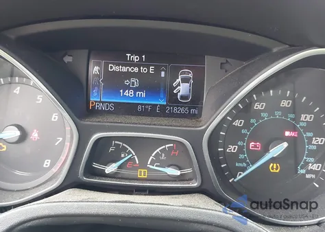 2013 Ford Focus Titanium z USA, uszkodzony, nr VIN 1FADP3N23DL274828